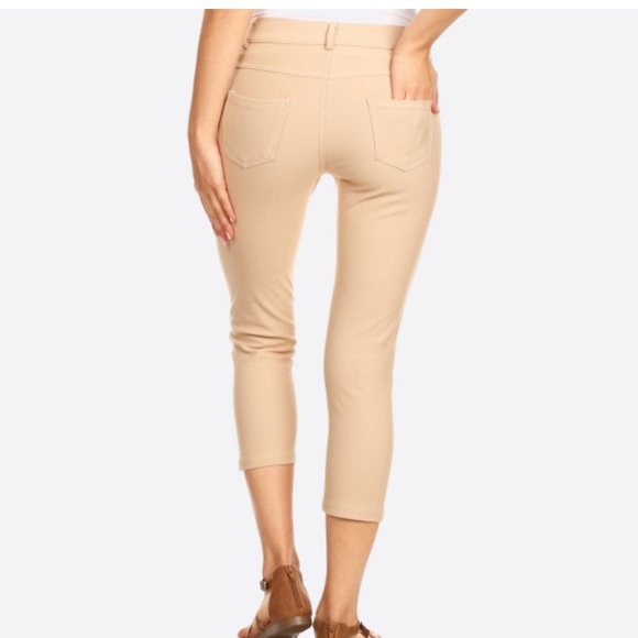 ⭐️CLASSIC SKINNY CAPRI JEGGINGS - Picture 3 of 3